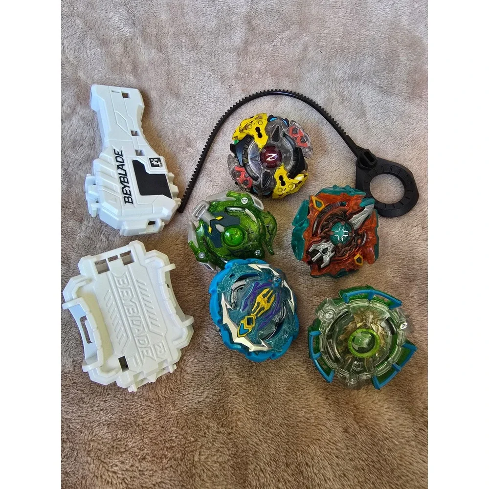 Hasbro Beyblade Burst Evolution Lot 5 Tops 2 Launchers Ripcord Rip Fire Set